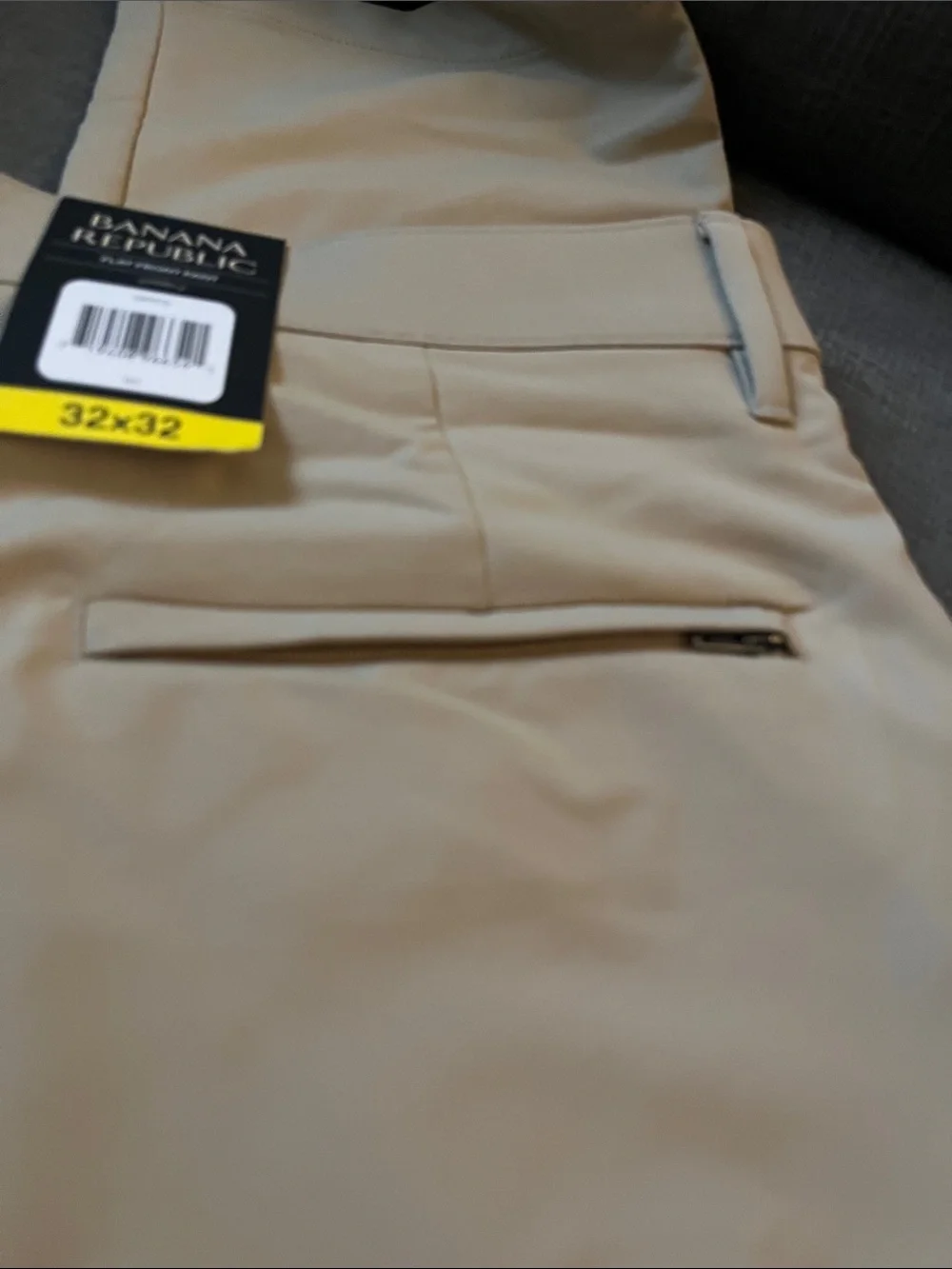 NWT Banana Republic Men’s Chinos Tan 32x32 back zipper pocket
